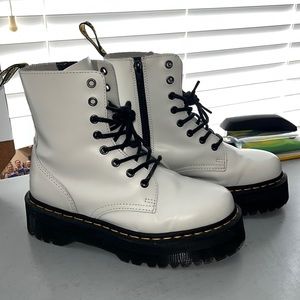 DOC MARTEN JADON BOOTS